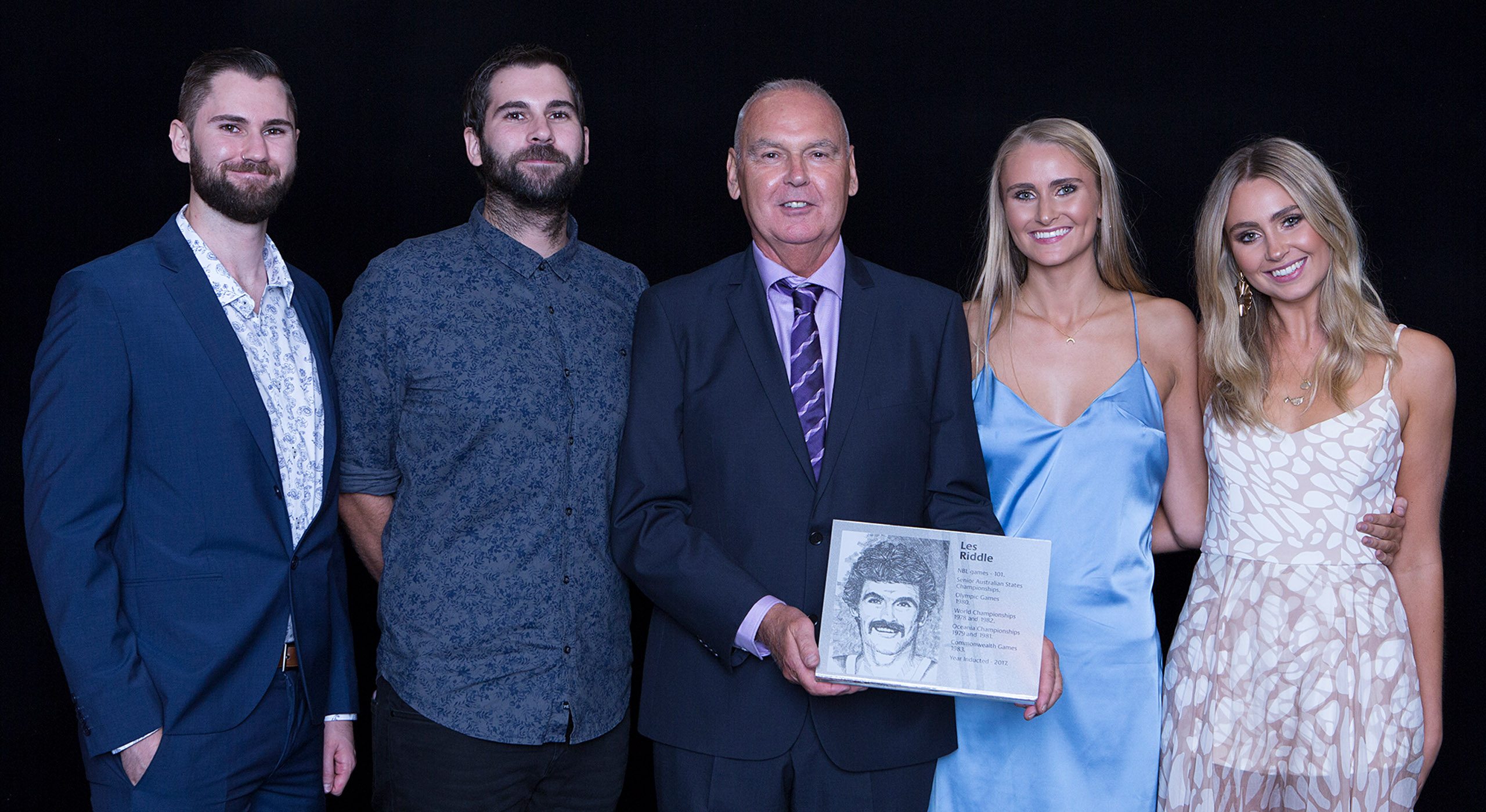 Les Riddle inducted to Basketball Victoria Wall of Fame